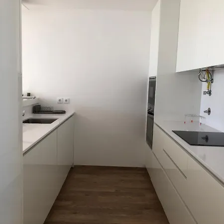 Apartamento T-2 Novo * Apulia